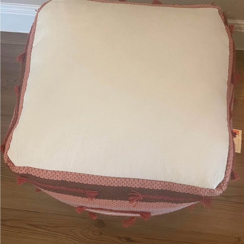 Ottomans - opalhouse - Picture 3 of 4